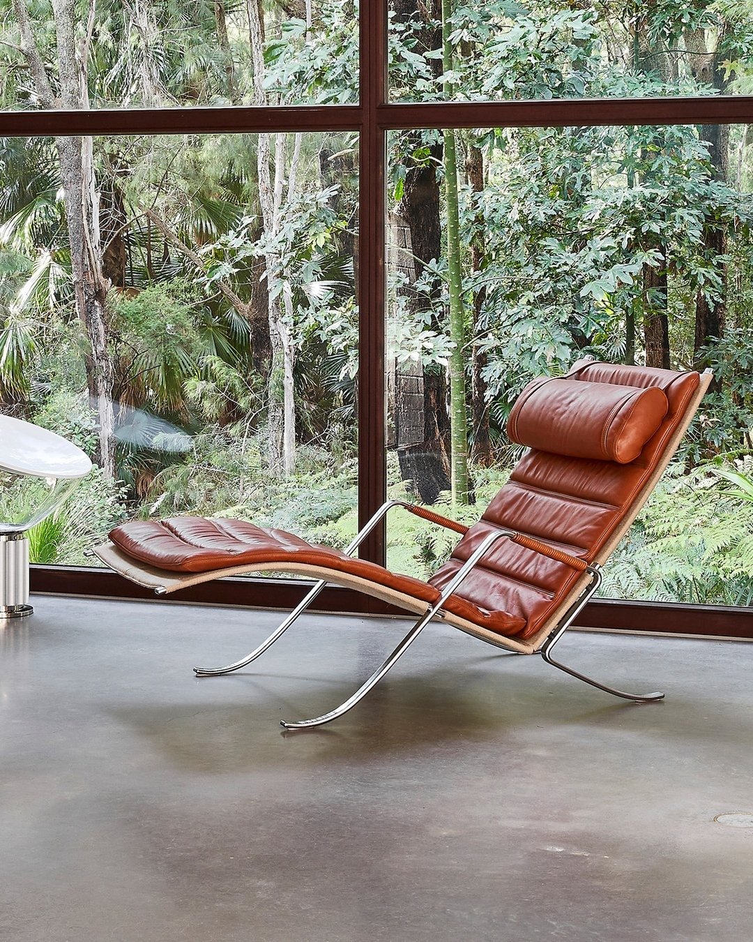 Chaise Lounges & Day Beds