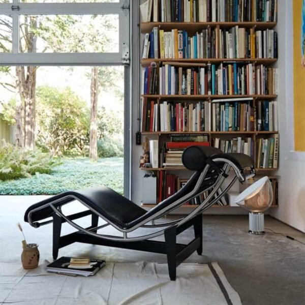 LC4 Chaise Lounge Replica by Le Corbusier for Cassina - Image 4